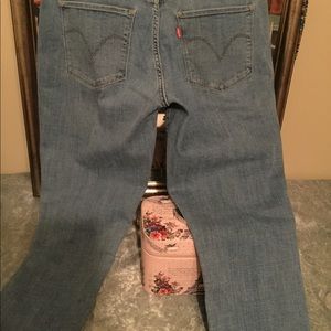NEW! Levi’s jeans...never worn